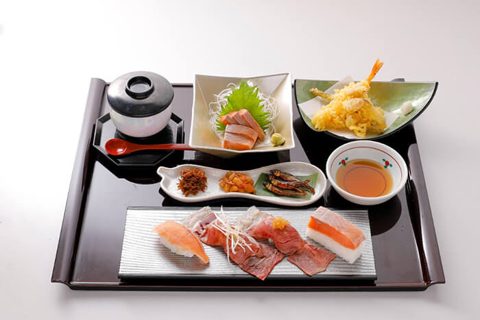 滋賀の幸御膳 1,890円(本体価格)