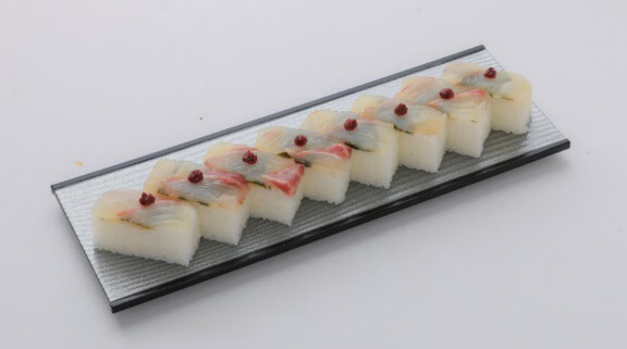 海座名物 真鯛押し寿司1本 1,144円(税込)