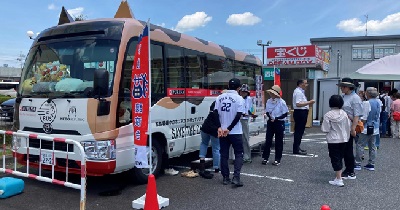 7月7日（日）第3回「ネコのバス譲渡会」を開催しました